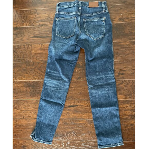 Madewell Slim Straight Jeans — Hammond Wash, Size 26, Classic Straight Leg - Picture 6 of 9